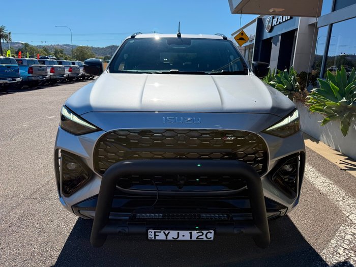 2025 Isuzu MU-X X-TERRAIN