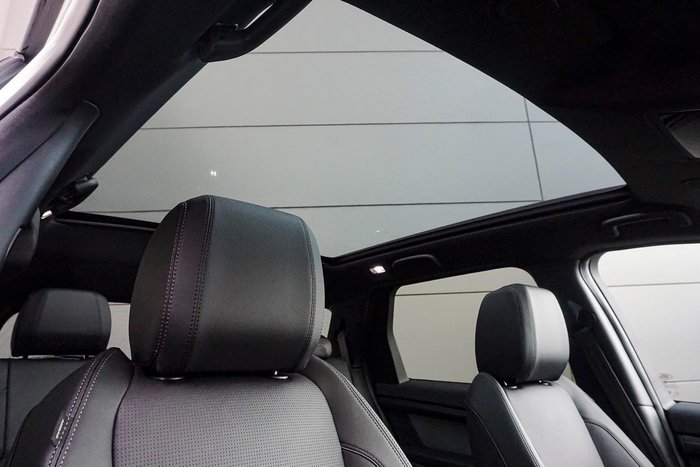 2026 Land Rover Discovery Sport P250 Landmark