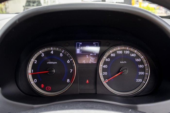 2015 Hyundai Accent Active