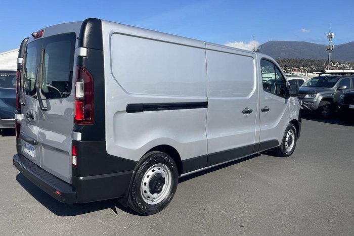 2020 Mitsubishi Express