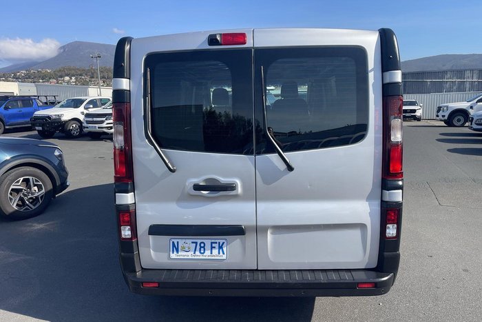 2020 Mitsubishi Express GLX