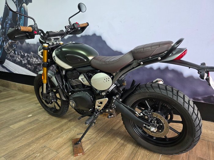 2024 Triumph SCRAMBLER 400 X GREEN