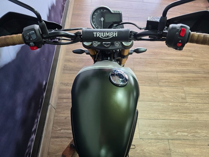2024 Triumph SCRAMBLER 400 X GREEN