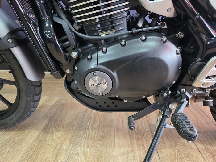 2024 Triumph SCRAMBLER 400 X GREEN