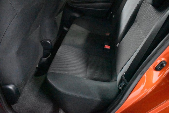 2015 Toyota Yaris Ascent