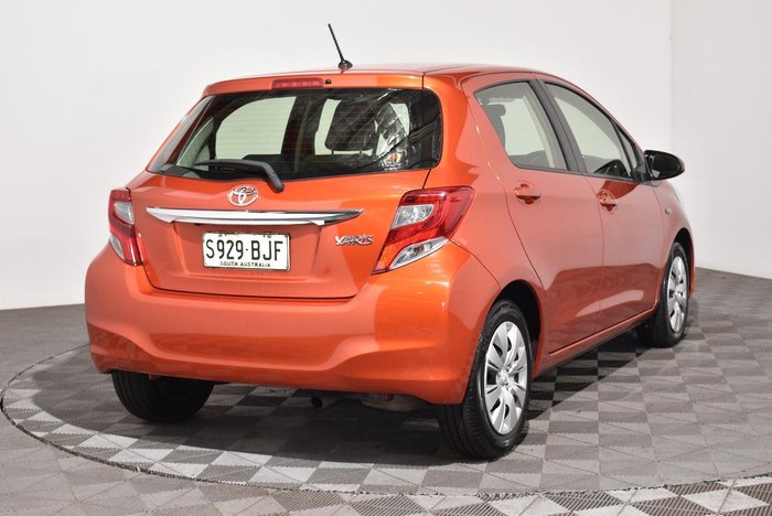 2015 Toyota Yaris Ascent