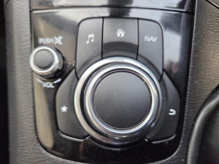 2014 Mazda 3 SP25 GT