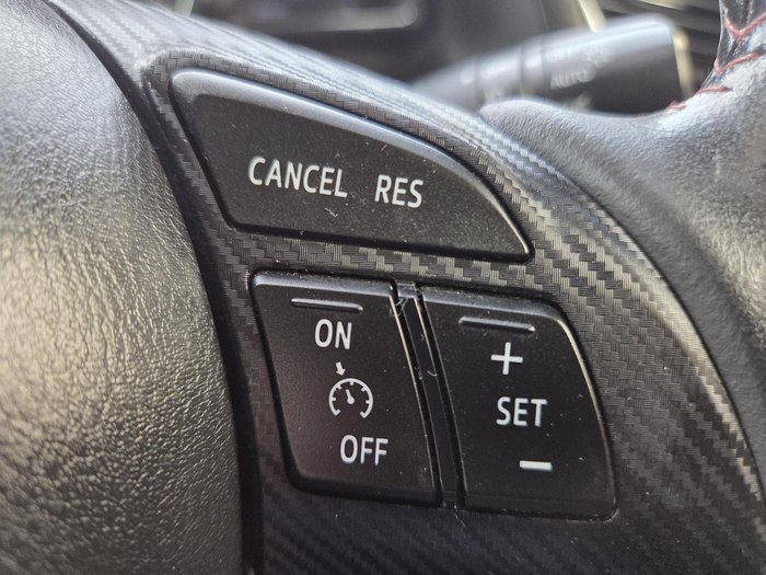 2014 Mazda 3 SP25 GT