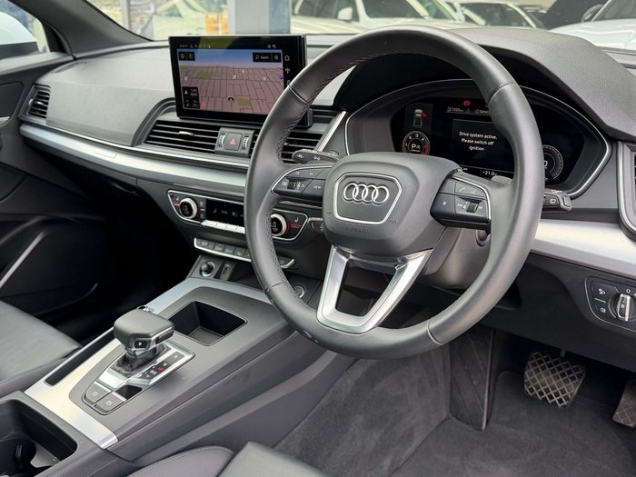 2025 Audi Q5 40 TDI Sport