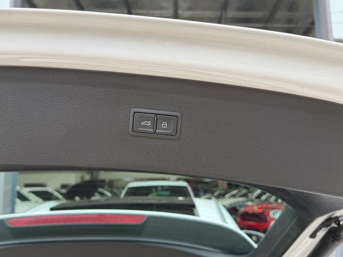 2025 Audi Q5 40 TDI Sport