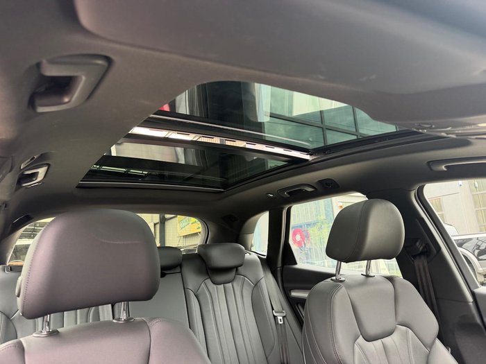 2025 Audi Q5 40 TDI Sport