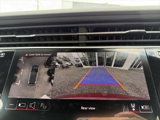 2025 Audi Q7 50 TDI S line