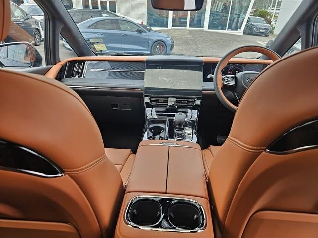 2025 GAC M8 Premium