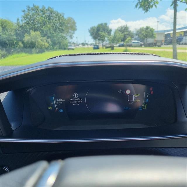 2023 Peugeot e-2008 GT