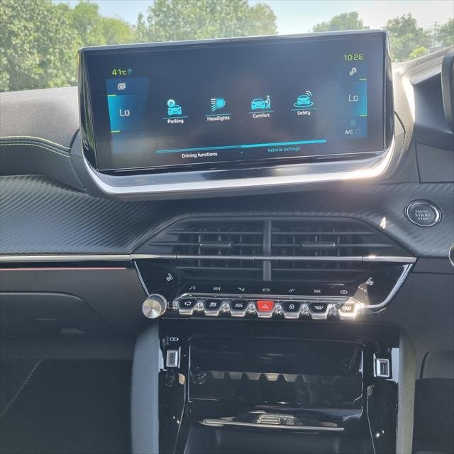 2023 Peugeot e-2008 GT