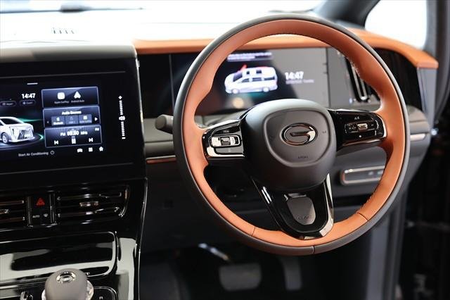 2025 GAC M8 PHEV Luxury