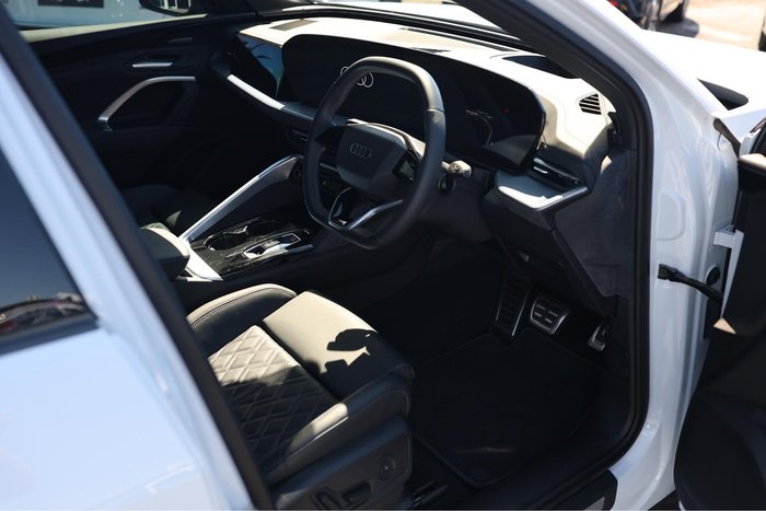 2025 Audi SQ5