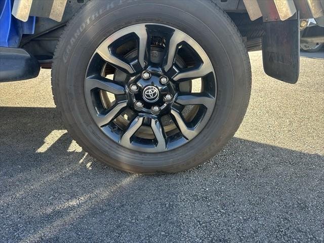 2019 Toyota Hilux SR5