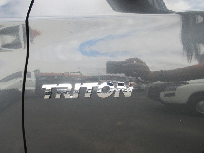 2023 Mitsubishi Triton GLX
