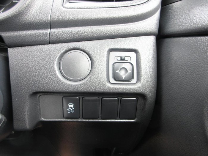 2023 Mitsubishi Triton GLX