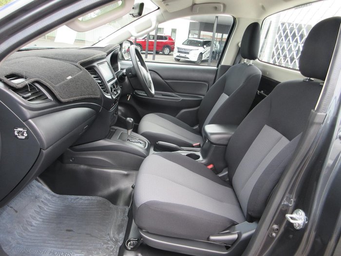 2023 Mitsubishi Triton GLX