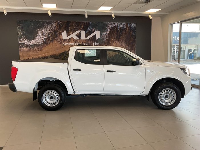 2024 Nissan Navara SL