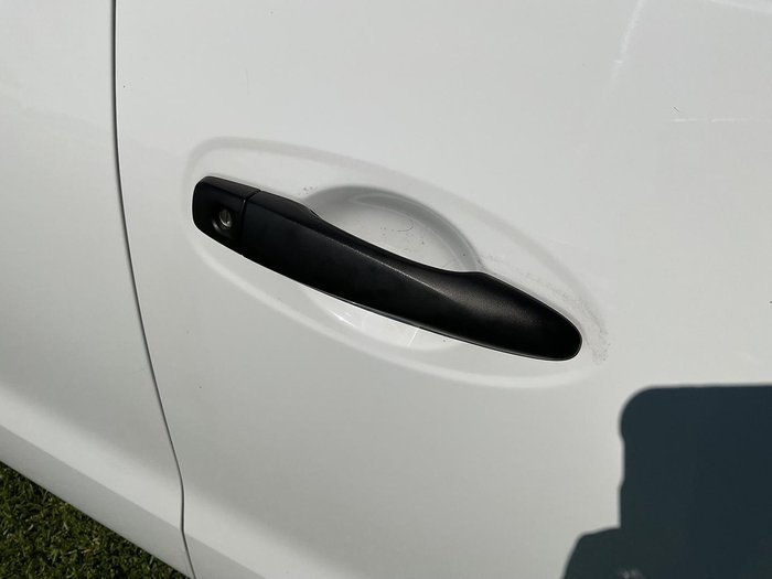 2024 Nissan Navara SL