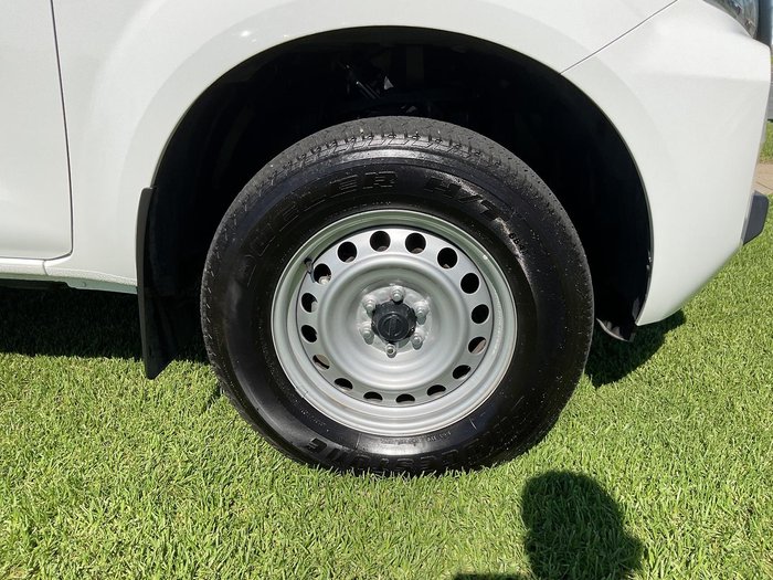 2024 Nissan Navara SL