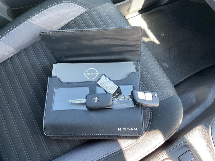 2024 Nissan Navara SL