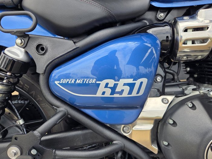 2023 Royal Enfield SUPER METEOR 650 BLUE
