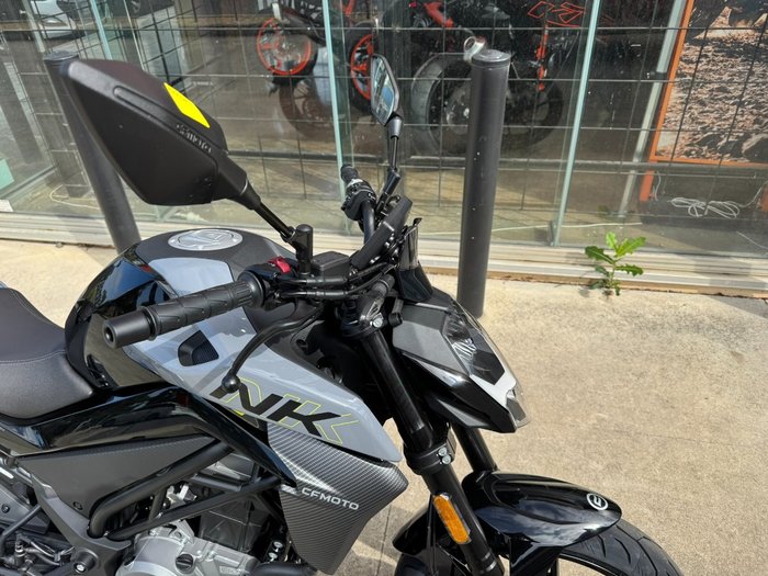 2025 CFMOTO 300 NK ABS NEBULA BLACK