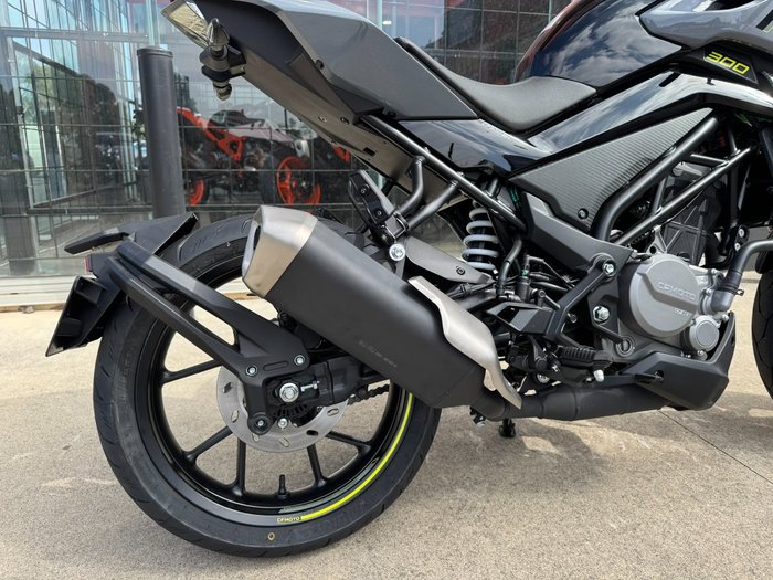 2025 CFMOTO 300 NK ABS NEBULA BLACK