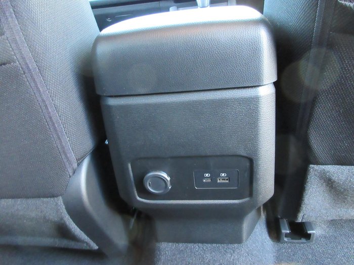 2026 Nissan Navara ST