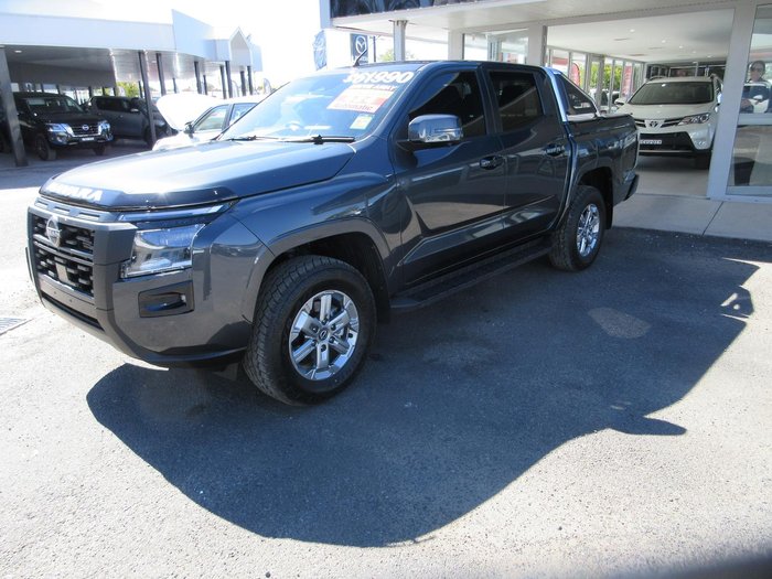 2026 Nissan Navara ST