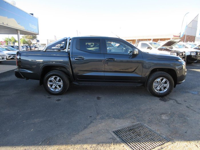 2026 Nissan Navara ST