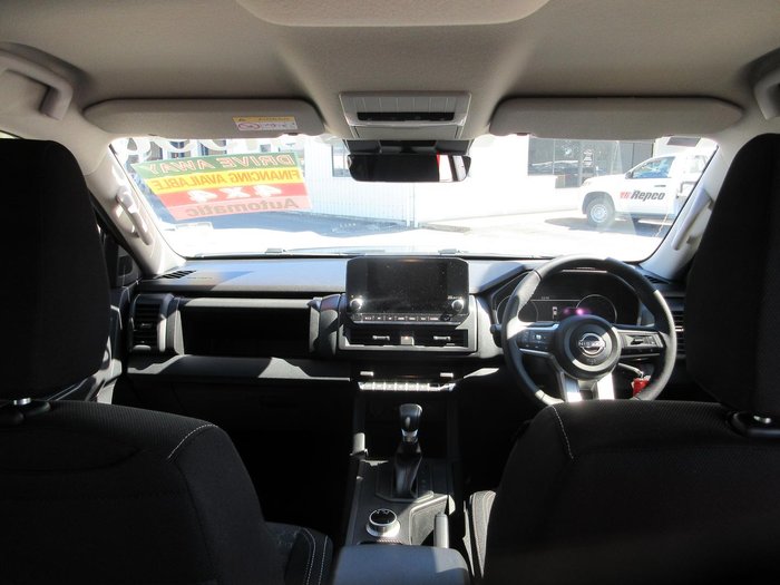 2026 Nissan Navara ST