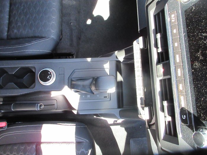 2026 Nissan Navara ST