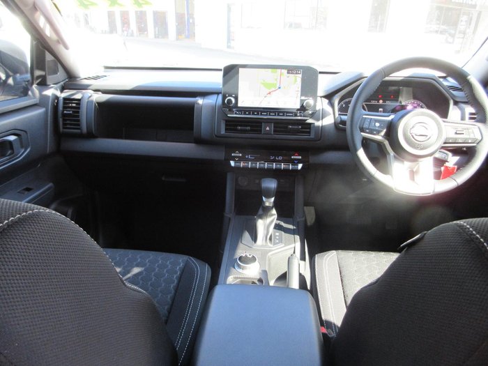 2026 Nissan Navara ST