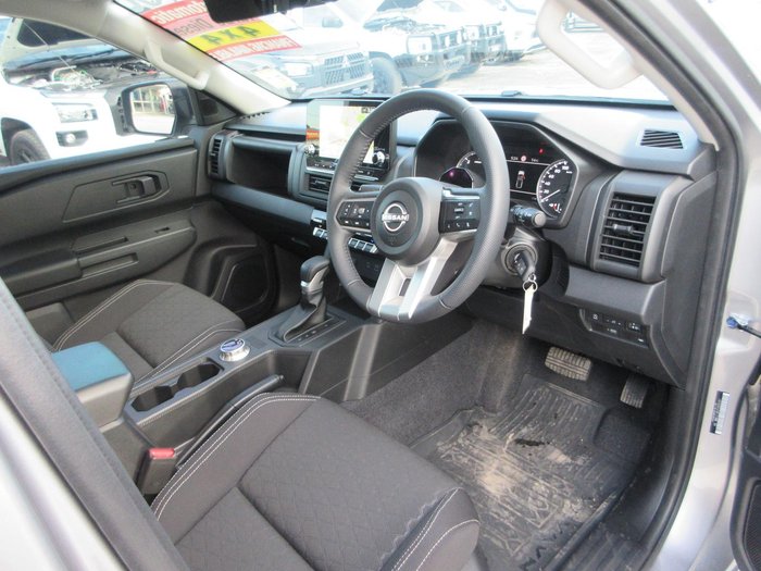 2026 Nissan Navara ST