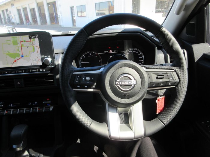 2026 Nissan Navara ST