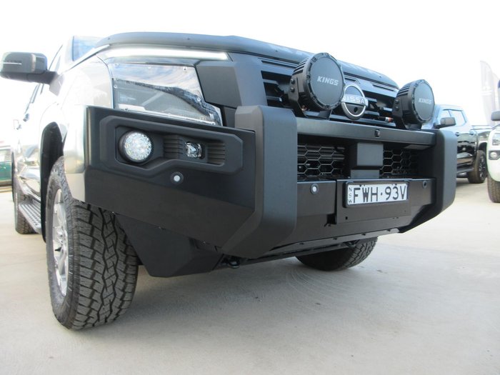 2026 Nissan Navara ST