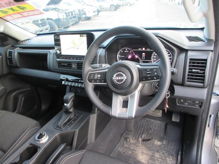 2026 Nissan Navara ST