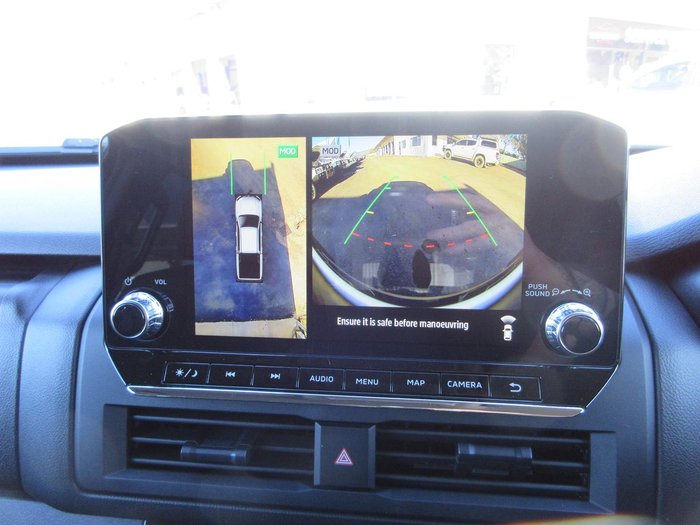 2026 Nissan Navara ST