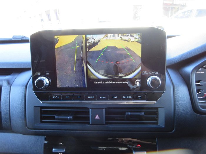 2026 Nissan Navara ST