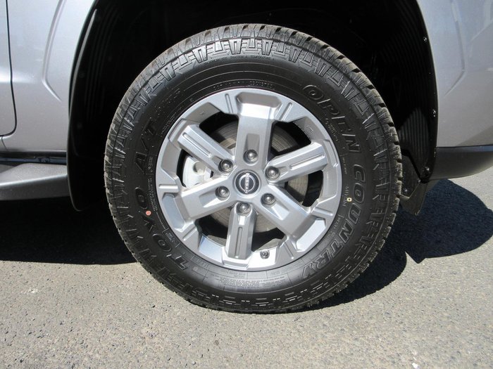 2026 Nissan Navara ST