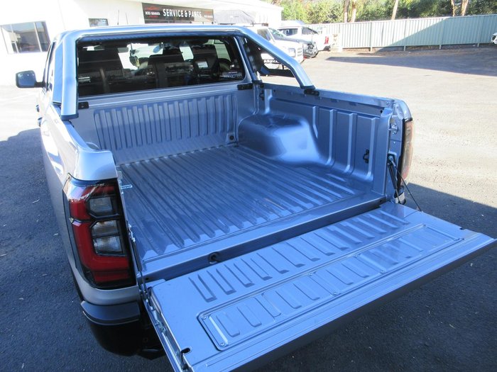 2026 Nissan Navara ST