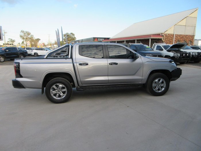 2026 Nissan Navara ST