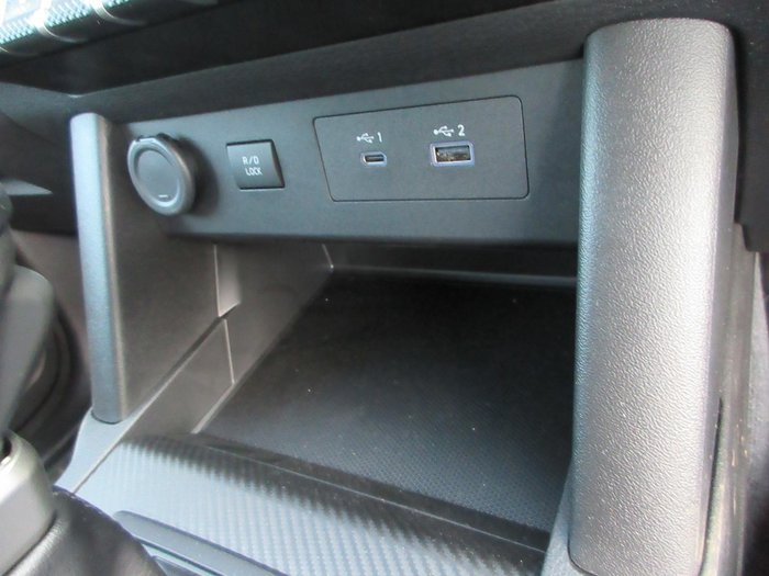 2026 Nissan Navara ST