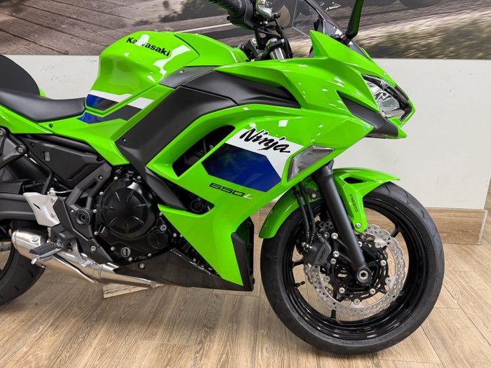 2026 Kawasaki 2026 Kawasaki 650CC NINJA 650L SPORTS LIME GREEN