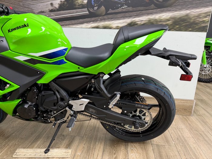 2026 Kawasaki 2026 Kawasaki 650CC NINJA 650L SPORTS LIME GREEN